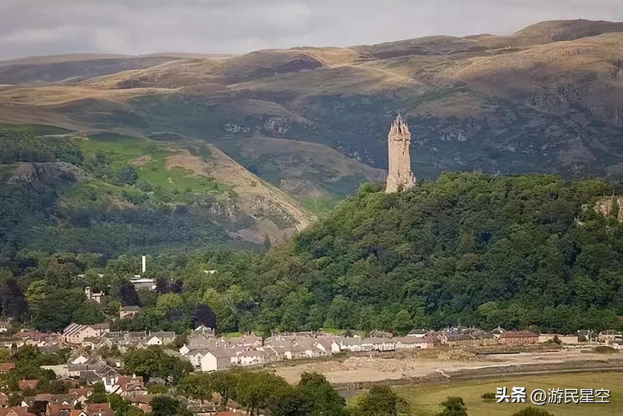 被当街凌辱、火烧、活剖、分尸的男人，唤醒了一个民族的血性__被当街凌辱、火烧、活剖、分尸的男人，唤醒了一个民族的血性