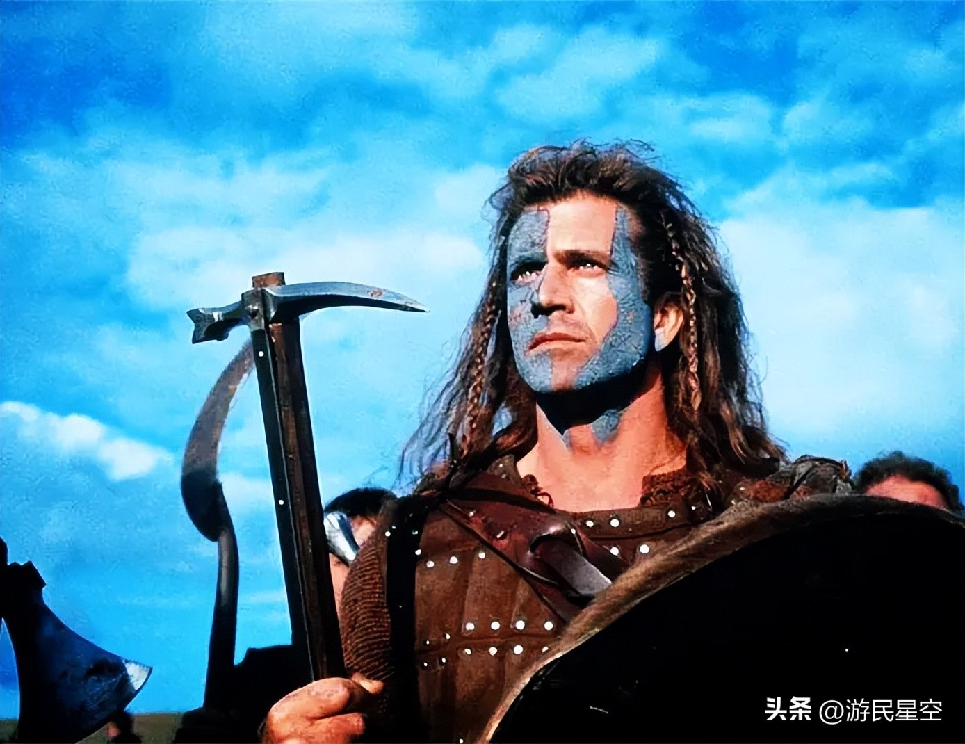 _被当街凌辱、火烧、活剖、分尸的男人，唤醒了一个民族的血性_被当街凌辱、火烧、活剖、分尸的男人，唤醒了一个民族的血性