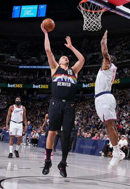 这才是MVP！伤停32天复出24分钟31+12+5约基奇攻防无解被盛赞__这才是MVP！伤停32天复出24分钟31+12+5约基奇攻防无解被盛赞