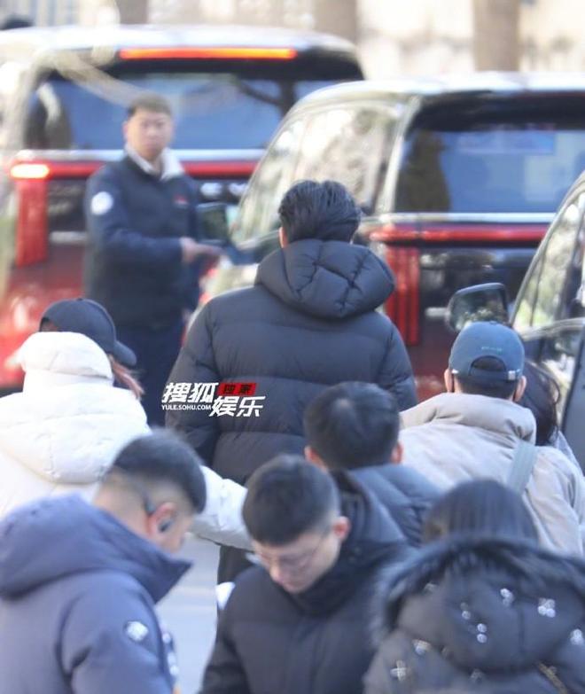 央视新春晚会__新年的春晚