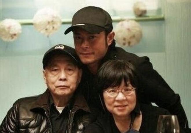 _古天乐父母还在吗_古天乐父亲爆料