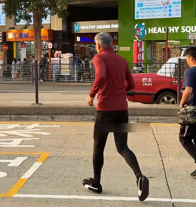 _周润发打扮_周润发衣服