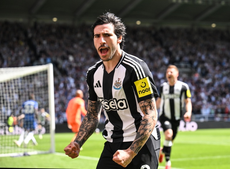 早报：五大联赛冬窗正式关闭！你的主队买人了吗？_早报：五大联赛冬窗正式关闭！你的主队买人了吗？_