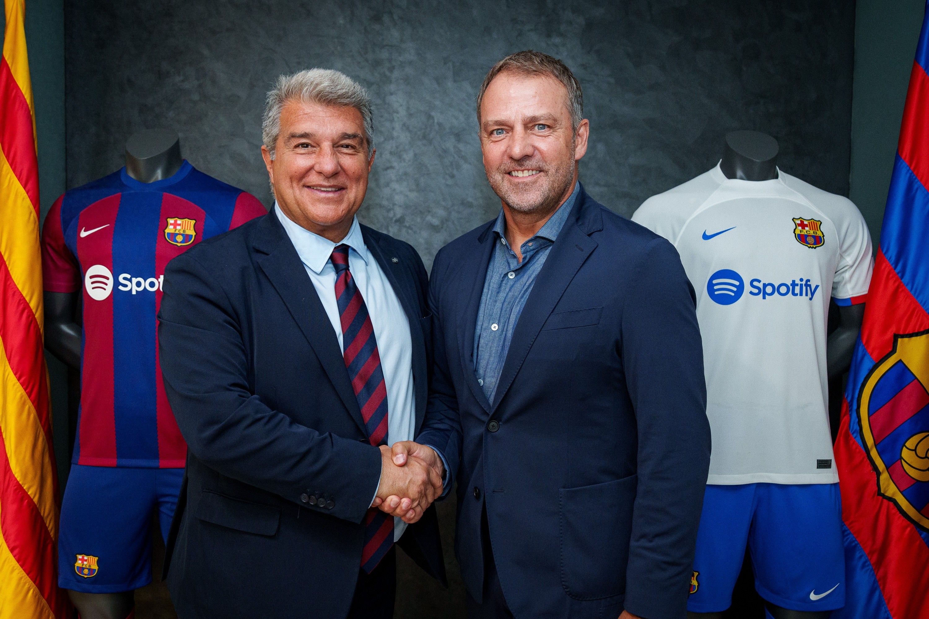 _让皇马球迷鼓掌的巴萨球员_皇马巴萨点球大战