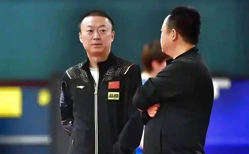 _热议！国乒2大主帅冰火反差，新阵容1战定调亚洲杯？_热议！国乒2大主帅冰火反差，新阵容1战定调亚洲杯？