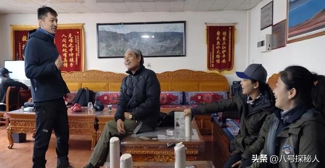 20年前，张冕为护胡歌离世，胡歌许诺赡养其父母，如今他做到了吗__20年前，张冕为护胡歌离世，胡歌许诺赡养其父母，如今他做到了吗