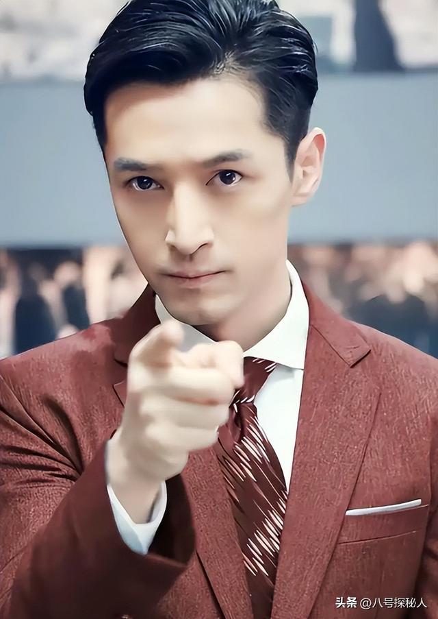 20年前，张冕为护胡歌离世，胡歌许诺赡养其父母，如今他做到了吗_20年前，张冕为护胡歌离世，胡歌许诺赡养其父母，如今他做到了吗_