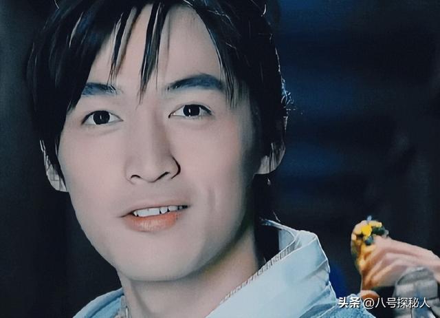 _20年前，张冕为护胡歌离世，胡歌许诺赡养其父母，如今他做到了吗_20年前，张冕为护胡歌离世，胡歌许诺赡养其父母，如今他做到了吗