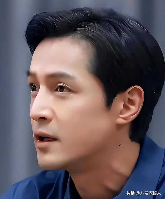 _20年前，张冕为护胡歌离世，胡歌许诺赡养其父母，如今他做到了吗_20年前，张冕为护胡歌离世，胡歌许诺赡养其父母，如今他做到了吗