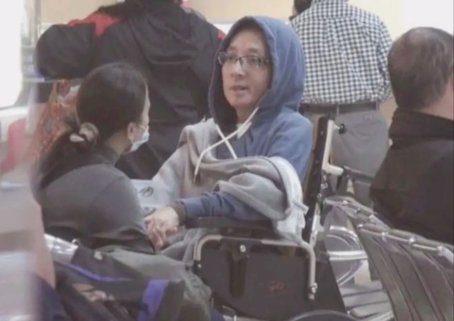 离婚把房子和财产留给前妻__前妻残疾女儿