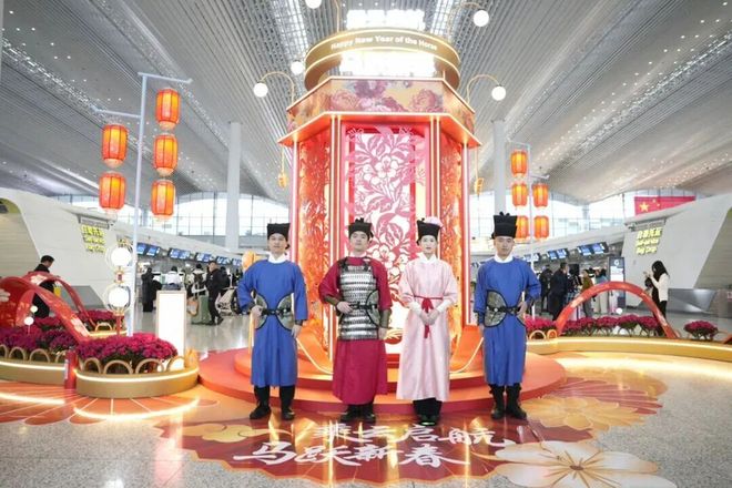 白云机场安检员风采__白云机场安检多少钱一个月