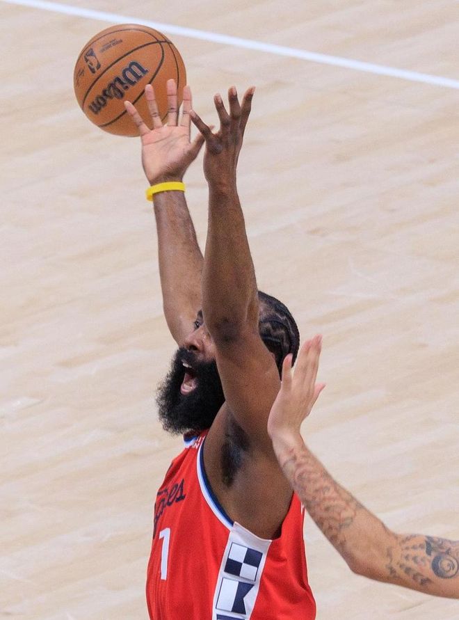 _哈登交易到快船_哈登寻求交易