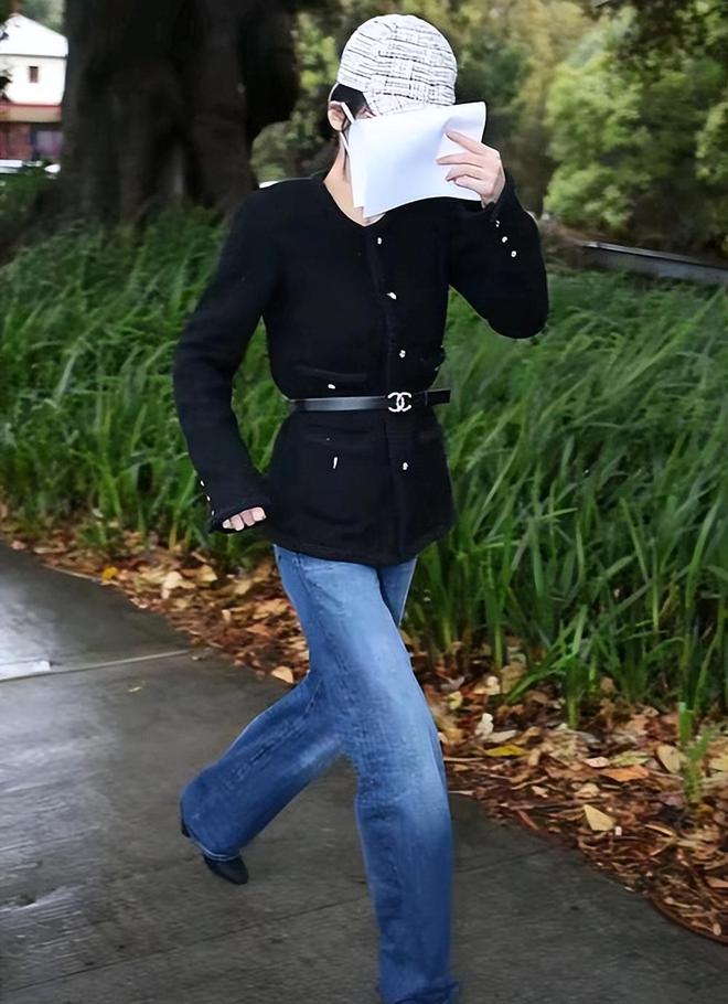 不要再随意猜测杨兰兰的身份了，释放的信号很明显了__不要再随意猜测杨兰兰的身份了，释放的信号很明显了