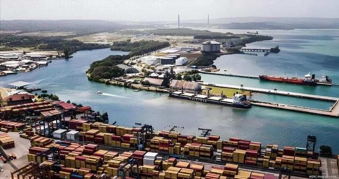 _巴拿马总统道歉的英语阅读_巴拿马总统出生日