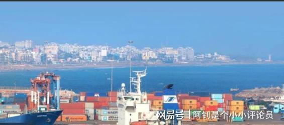 巴拿马总统出生日_巴拿马总统道歉的英语阅读_