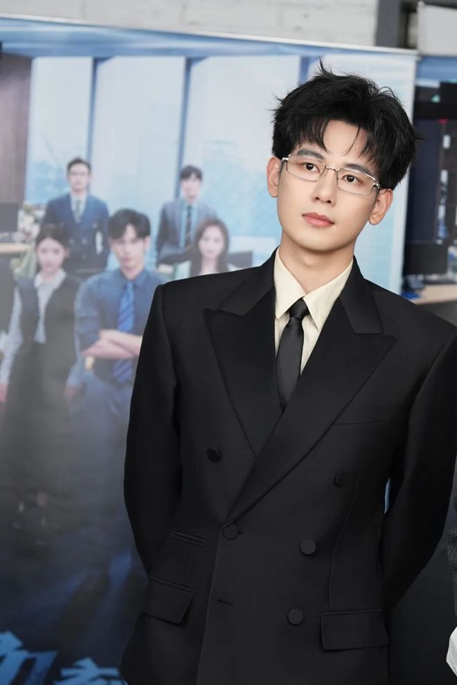 鹿晗姨__鹿晗和他的经纪人