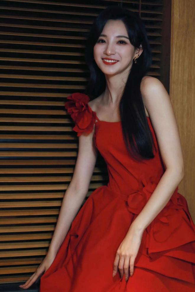 过往春晚主持人_曾经央视春晚主持人_