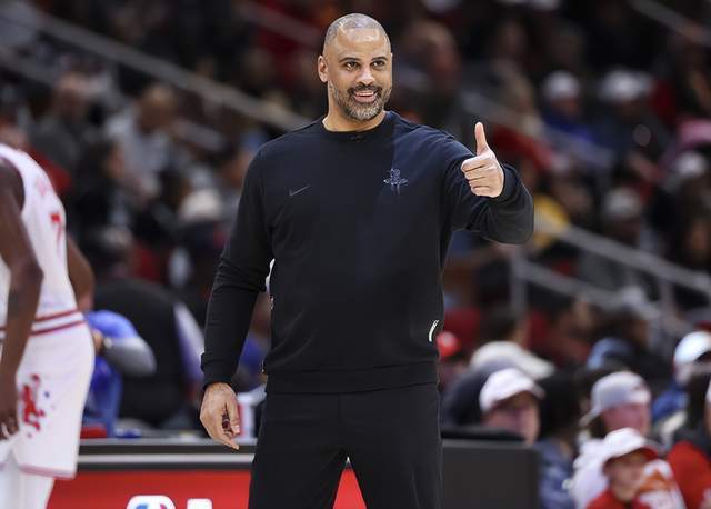 火箭上的字母__火箭队英文字母