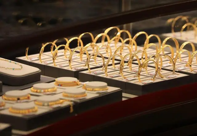 黄金回收换新__回收旧黄金怎么处理