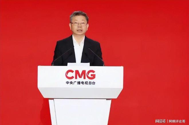 春晚主持界领军人物回归，网友期待已久的时刻到来__春晚主持界领军人物回归，网友期待已久的时刻到来