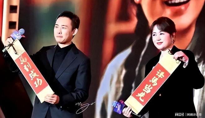 _春晚主持界领军人物回归，网友期待已久的时刻到来_春晚主持界领军人物回归，网友期待已久的时刻到来