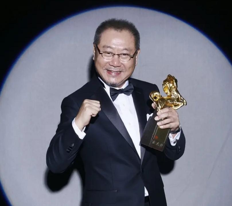 范伟不再隐瞒，终于坦白与赵本山“闹掰”的原因，何庆魁难辞其咎__范伟不再隐瞒，终于坦白与赵本山“闹掰”的原因，何庆魁难辞其咎