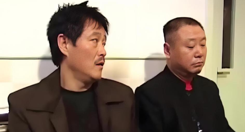 范伟不再隐瞒，终于坦白与赵本山“闹掰”的原因，何庆魁难辞其咎__范伟不再隐瞒，终于坦白与赵本山“闹掰”的原因，何庆魁难辞其咎