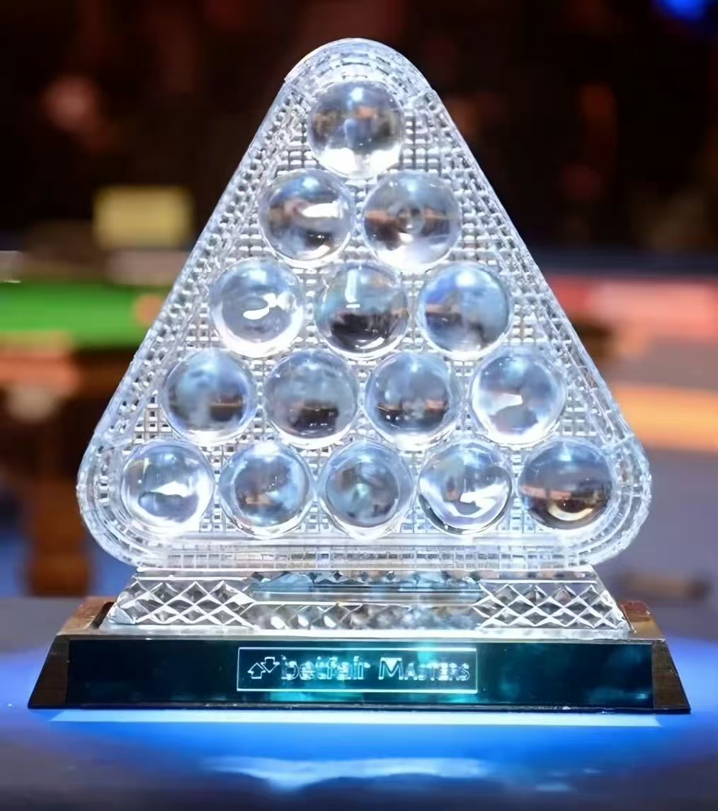 斯诺克神奇进球视频__斯诺克之神奇先生