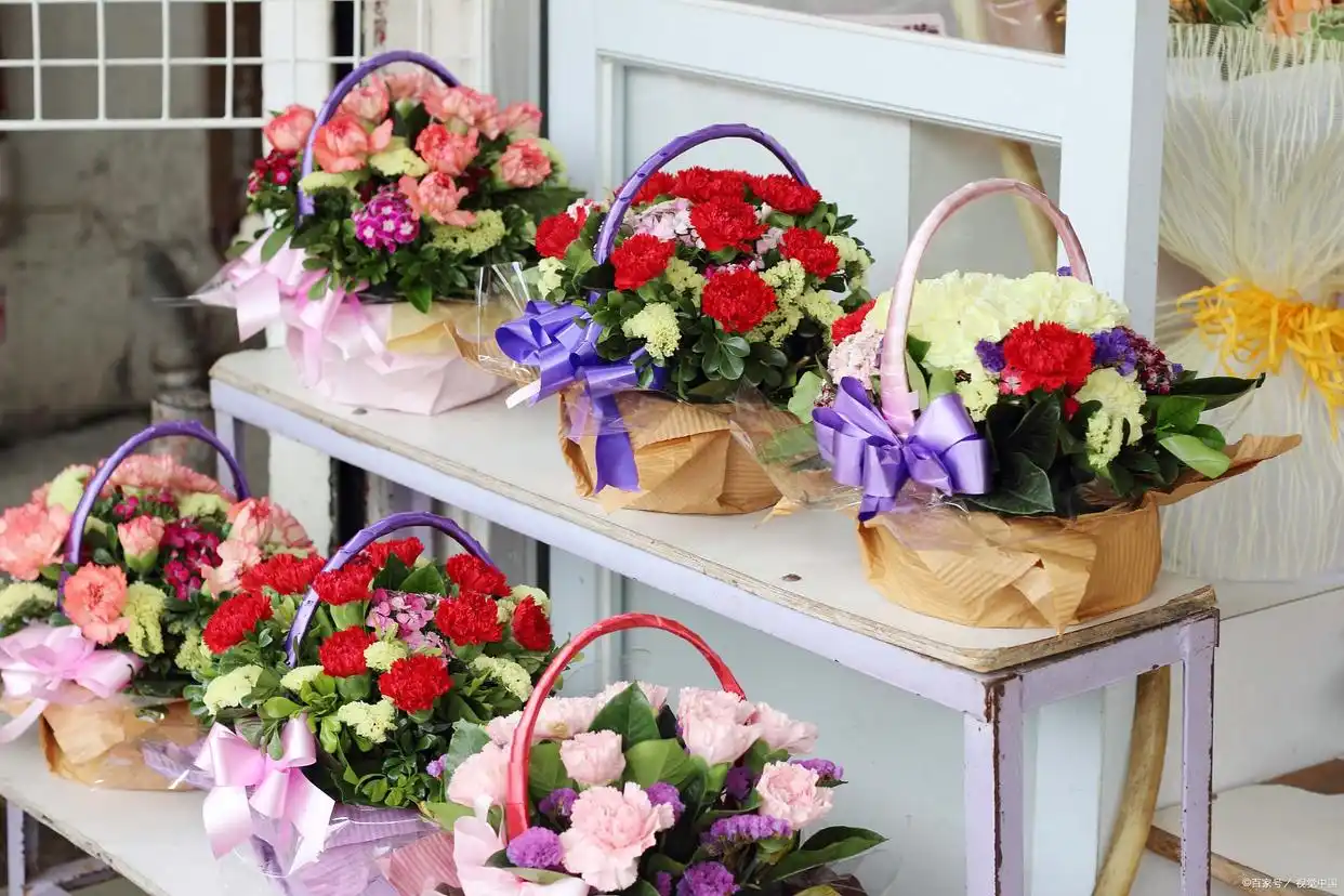 心里梦里想的都是你是什么歌曲__梦里不舍心里不休是什么歌