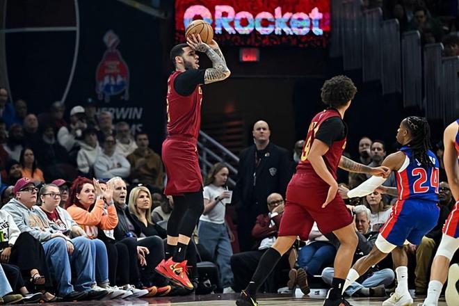 当初送走侧翼大将换来他,如今骑士却倒贴两个次轮签才将他送走?__当初送走侧翼大将换来他,如今骑士却倒贴两个次轮签才将他送走?