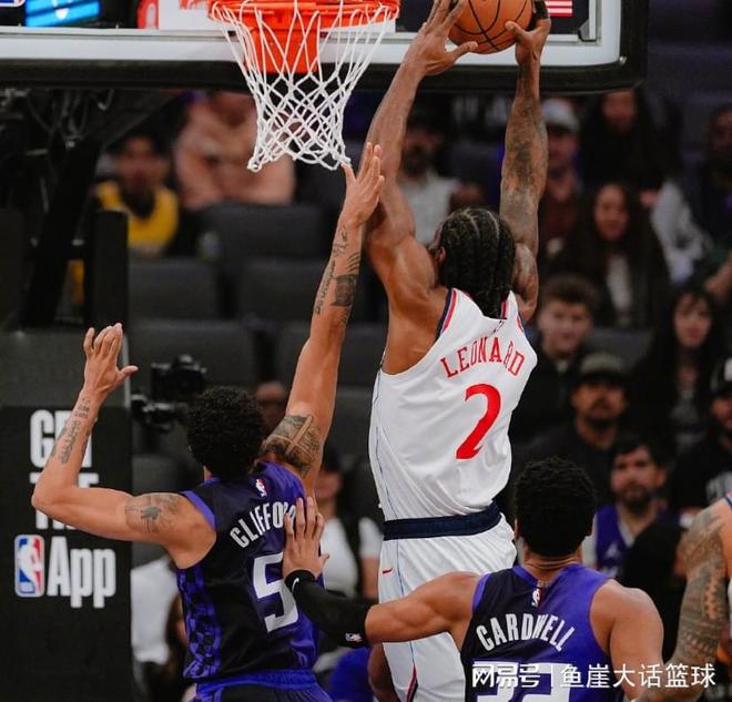 _湖人受伤中锋是谁_湖人罚球命中率