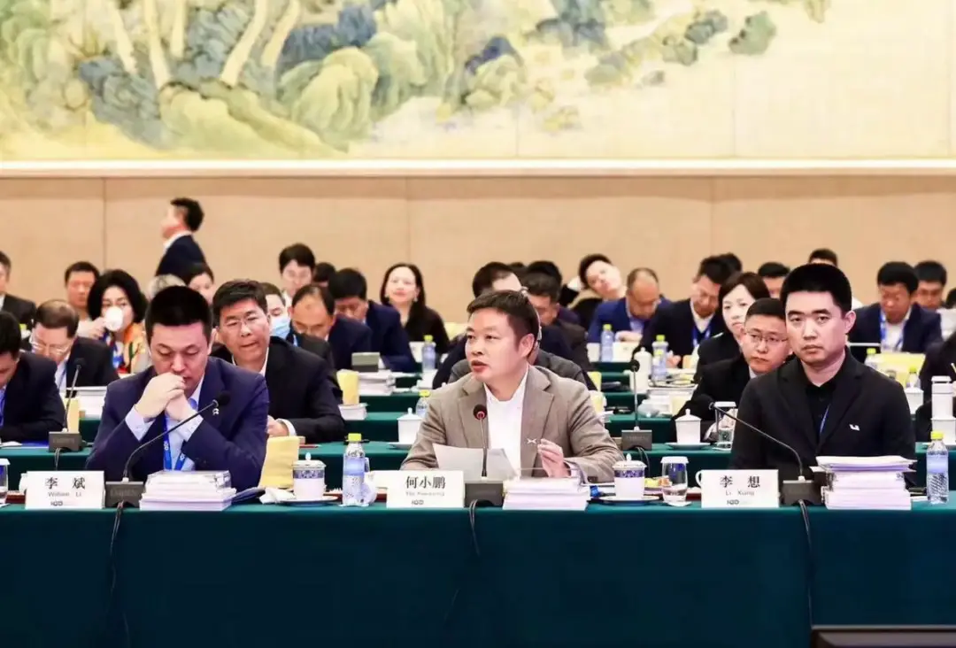 一周股评 | 李斌欢呼盈利，何小鹏发黄金，李想被说“听不懂”__一周股评 | 李斌欢呼盈利，何小鹏发黄金，李想被说“听不懂”