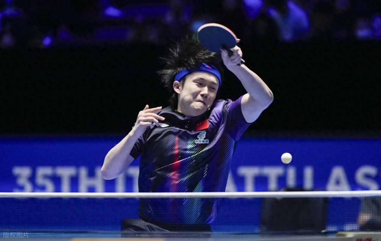 亚洲杯爆大冷！男单8强诞生，世界冠军0-3完败，张本智和狂胜庆祝__亚洲杯爆大冷！男单8强诞生，世界冠军0-3完败，张本智和狂胜庆祝