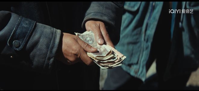 _杨紫采访提起胡歌_杨紫提起胡歌