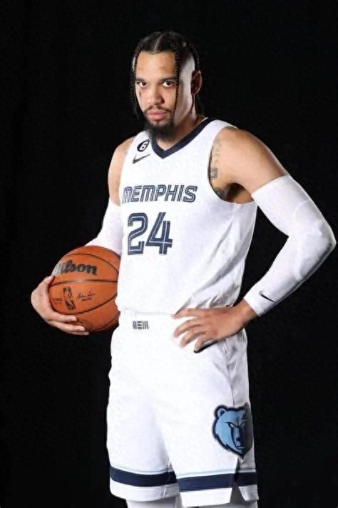 杜兰特男篮__华为官方用iphone发推文