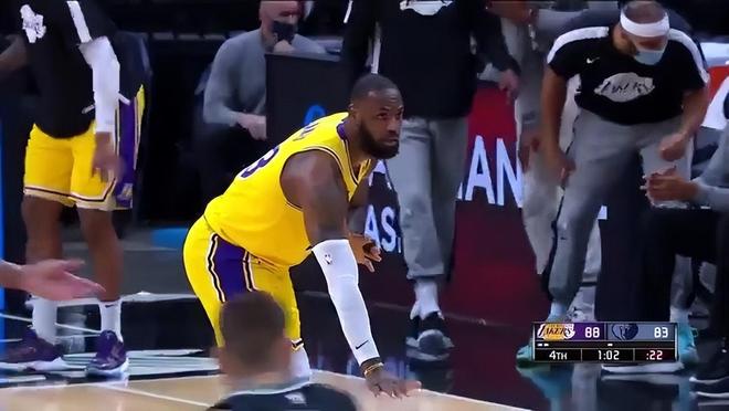 杜兰特男篮__华为官方用iphone发推文