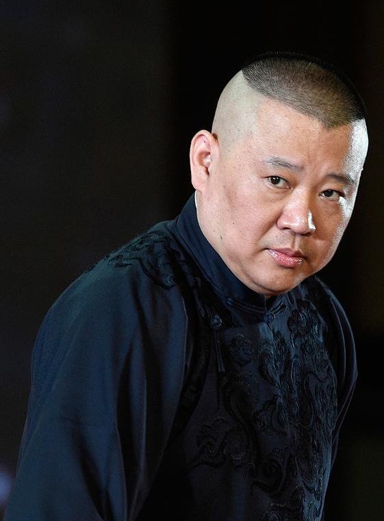 善恶终有报！公款私用、定居国外，75岁两面三刀的姜昆 活成了笑话_善恶终有报！公款私用、定居国外，75岁两面三刀的姜昆 活成了笑话_