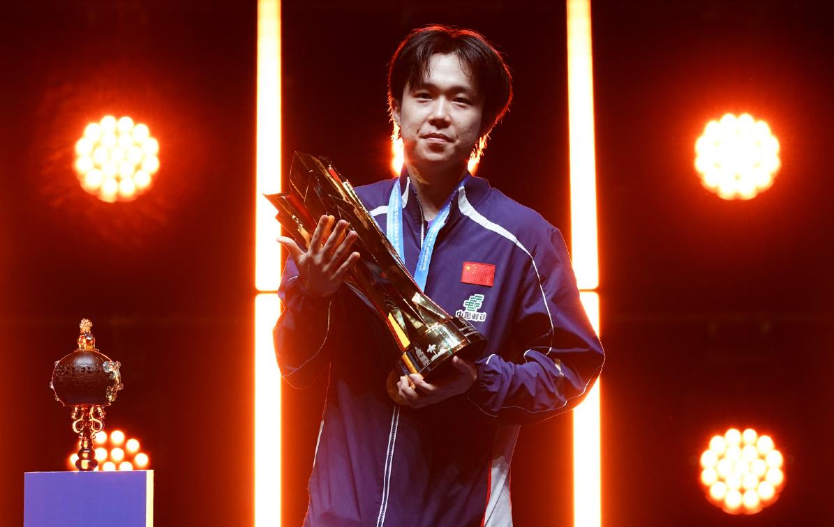 _大合照王励勤C位！国乒斩获142万奖金，王楚钦第一，孙颖莎42万_大合照王励勤C位！国乒斩获142万奖金，王楚钦第一，孙颖莎42万