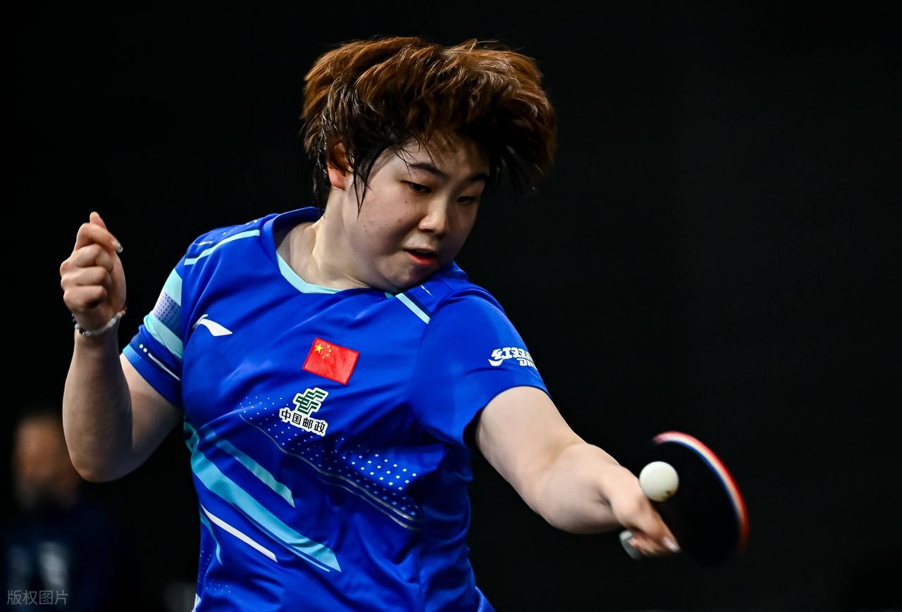 大合照王励勤C位！国乒斩获142万奖金，王楚钦第一，孙颖莎42万__大合照王励勤C位！国乒斩获142万奖金，王楚钦第一，孙颖莎42万