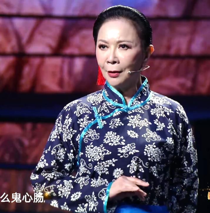 朱时茂陈佩斯回归，冯、潘、蔡、阎、鞠齐上阵，乐龄春晚封神了！__朱时茂陈佩斯回归，冯、潘、蔡、阎、鞠齐上阵，乐龄春晚封神了！