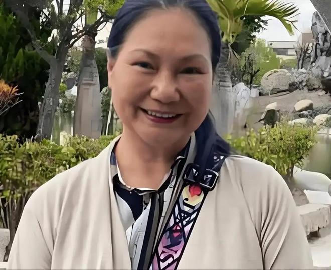 S家被坑惨了，具俊晔吃尽亡妻红利果断单飞，手握猛料不惧黄春梅__S家被坑惨了，具俊晔吃尽亡妻红利果断单飞，手握猛料不惧黄春梅