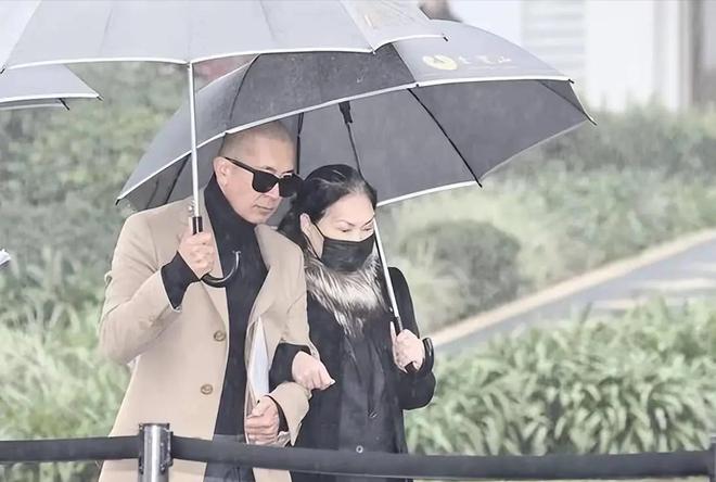 S家被坑惨了，具俊晔吃尽亡妻红利果断单飞，手握猛料不惧黄春梅_S家被坑惨了，具俊晔吃尽亡妻红利果断单飞，手握猛料不惧黄春梅_