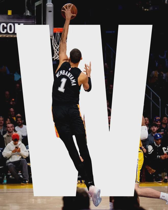 湖人时期张伯伦_张伯伦在湖人打过球吗_