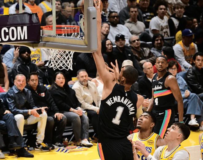 詹姆斯赢马刺总冠军_詹姆斯打马刺胜率_