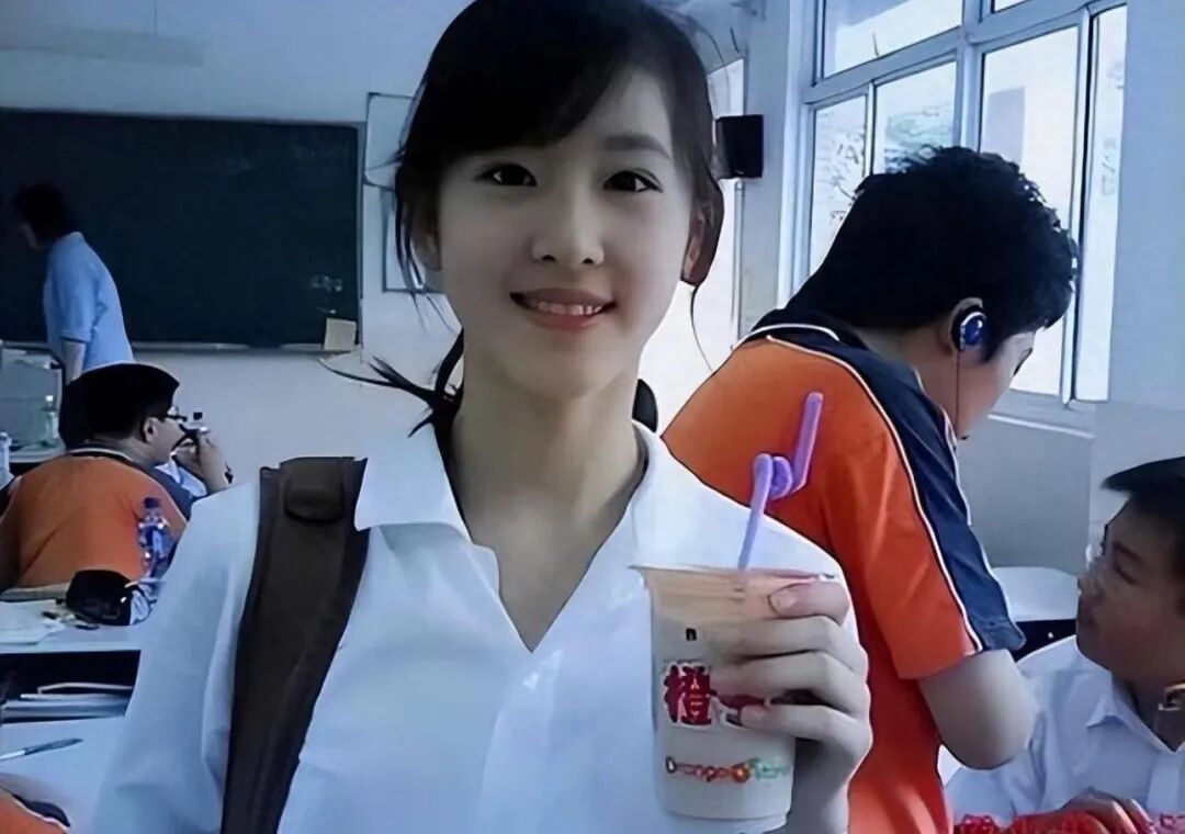 _搜索豪门贵妇_豪门贵妇lucky讲的什么