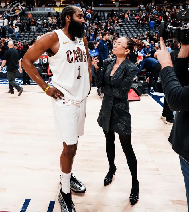 英雄联盟5胜5负会定什么段位_联盟8胜2负青铜五图片_