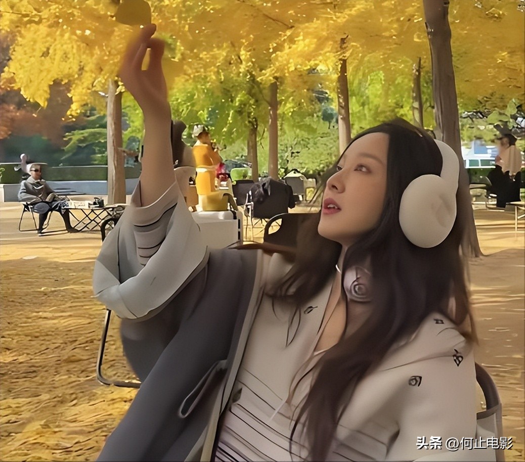 _马龙一家在迪拜度假！夏露小腹隆起被疑二胎，背2万7麻布袋好抢镜_马龙一家在迪拜度假！夏露小腹隆起被疑二胎，背2万7麻布袋好抢镜