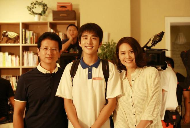 _10位女星齐聚《夜色正浓》，谁打造了职场女强人模范？蓝盈莹完胜_10位女星齐聚《夜色正浓》，谁打造了职场女强人模范？蓝盈莹完胜