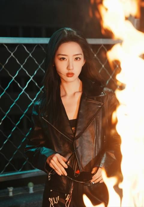 妈妈是超人邓莎照片_妈妈是超人邓莎老公_