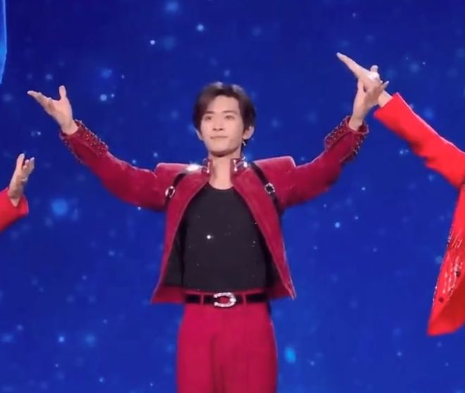 _一博在哪个春晚_一博2021春晚